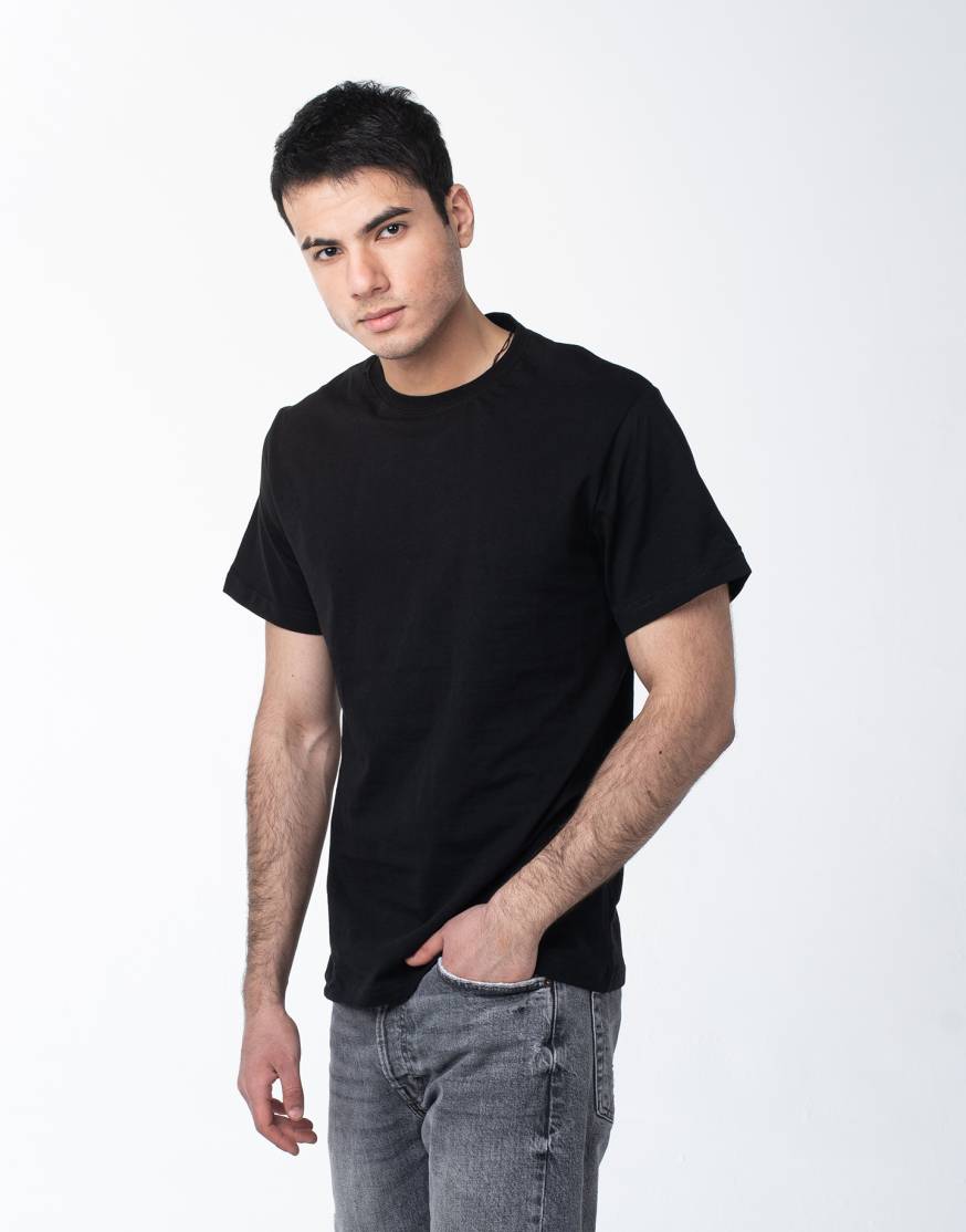 Черная мужская футболка с лайкрой оптом